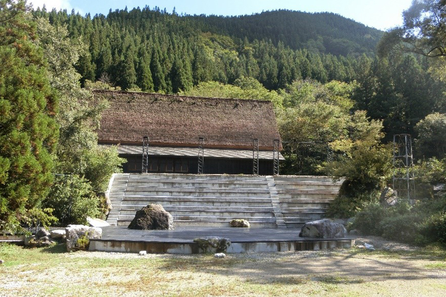 岩舞台・ロックシアター